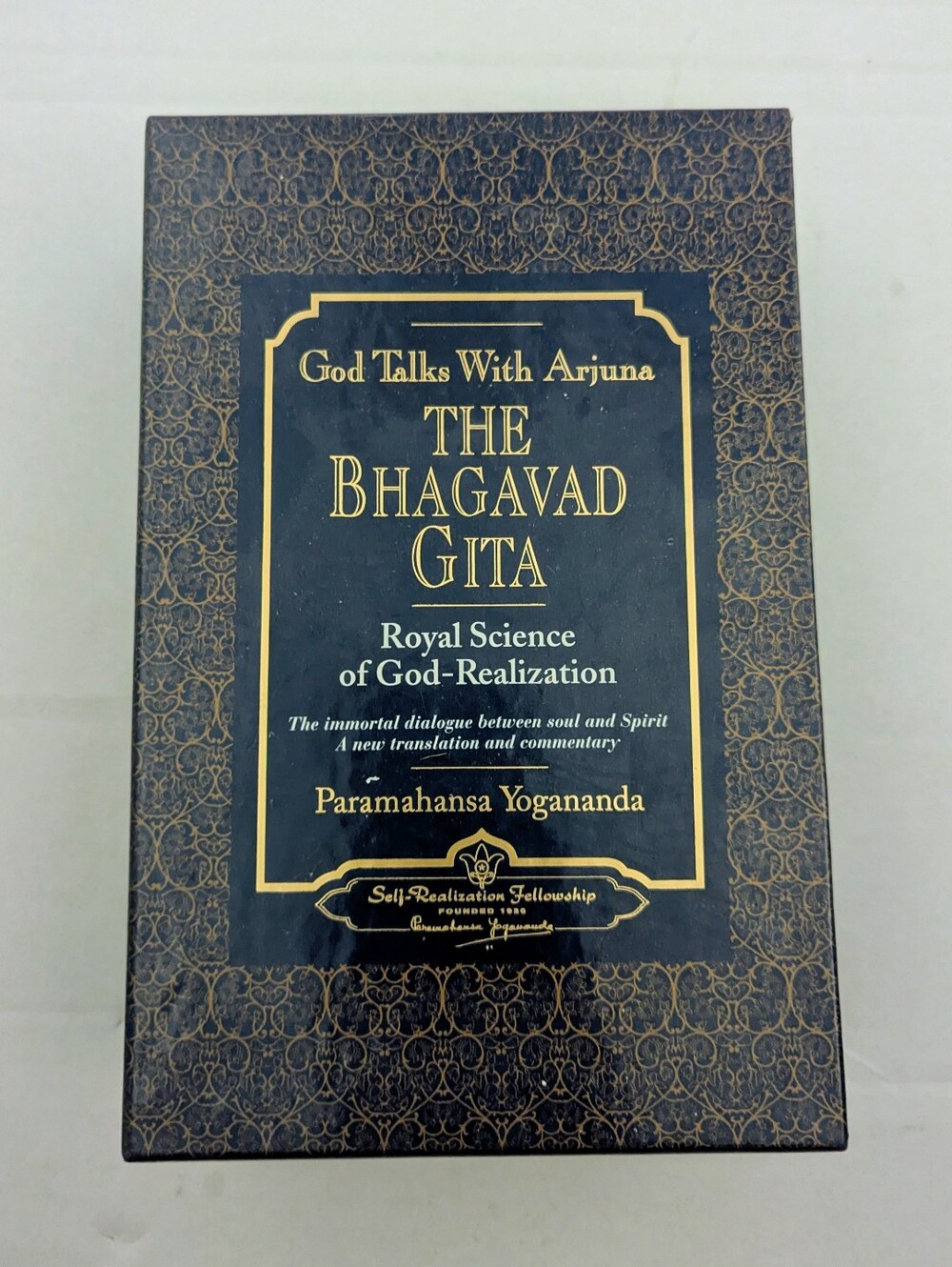 God Talks With Arjuna "THE BHAGAVAD GITA" Paramahansa Yogananda Hardcover Blue